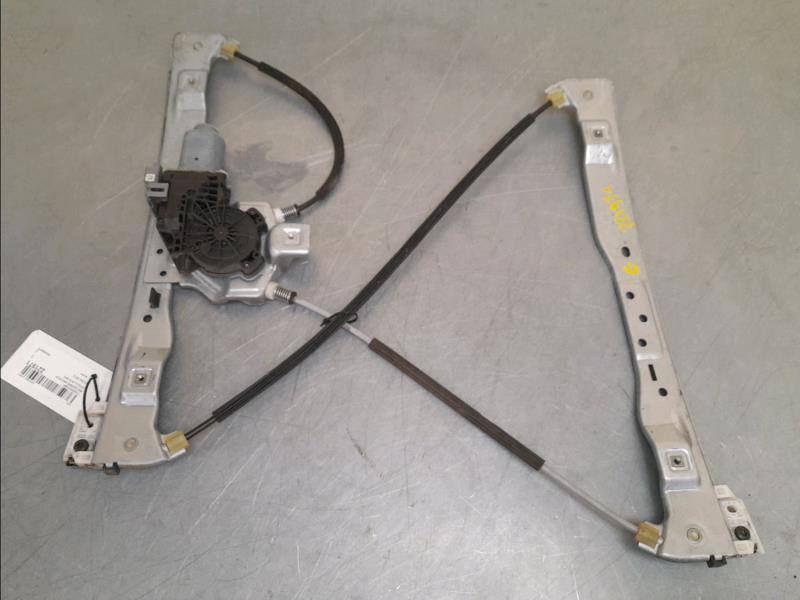 Leve vitre electrique avant gauche DS DS3 Diesel - 1