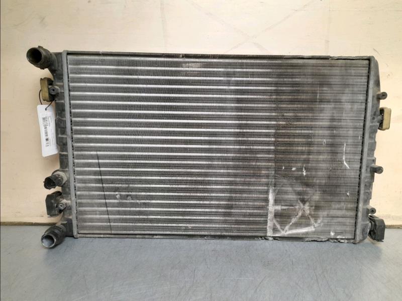 Radiateur eau VOLKSWAGEN FOX Essence - 1