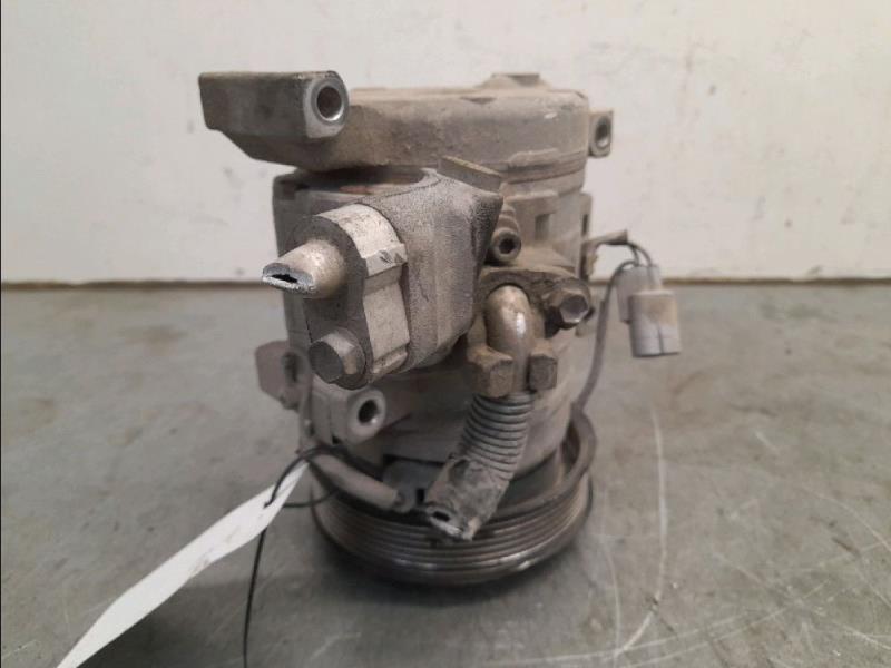 Compresseur clim TOYOTA RAV4 II Essence - 1