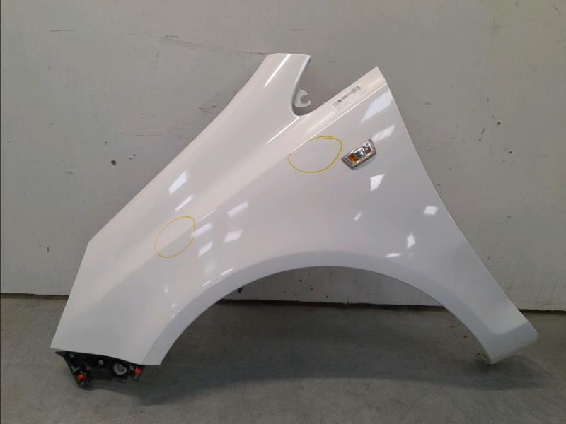 Aile avant gauche OPEL CORSA IV Essence - 1