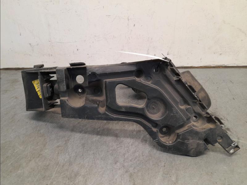 Support de pare chocs arriere RENAULT CLIO IV Essence - 1
