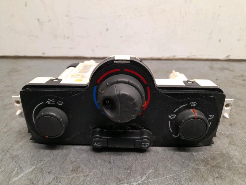 Commande chauffage RENAULT SCENIC I Essence - 1