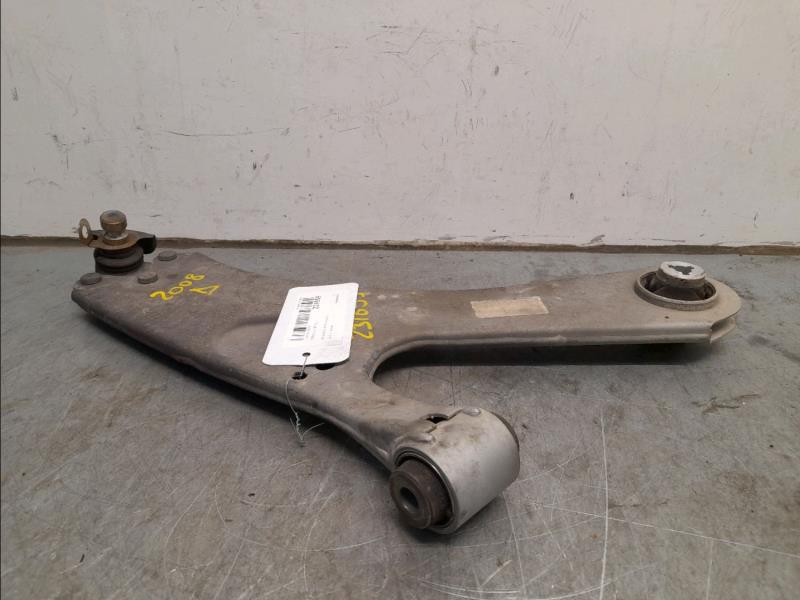 Triangle avant droit PEUGEOT 2008 Diesel - 1