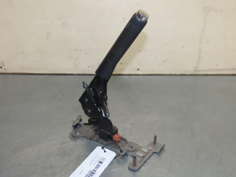 Levier frein à main PEUGEOT 208 Diesel - 1