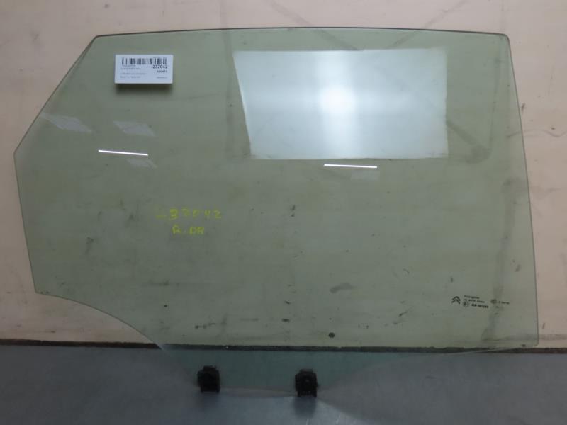 Vitre arriere droit CITROEN C4 II Diesel - 1
