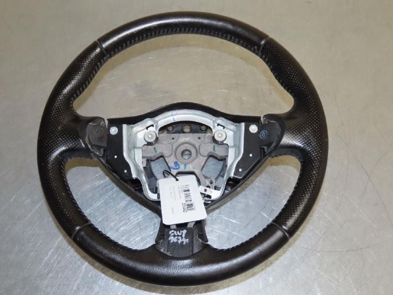 Volant NISSAN JUKE Diesel - 1
