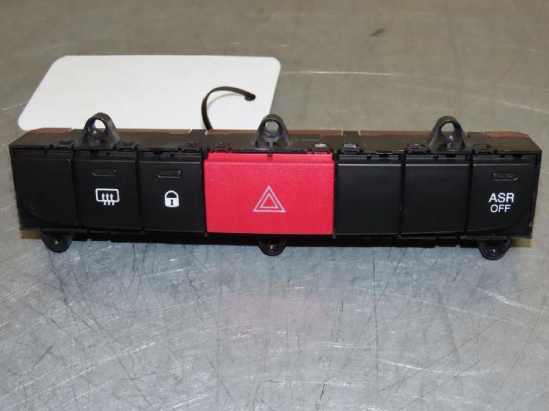 Bouton de warning PEUGEOT BOXER III Diesel - 1