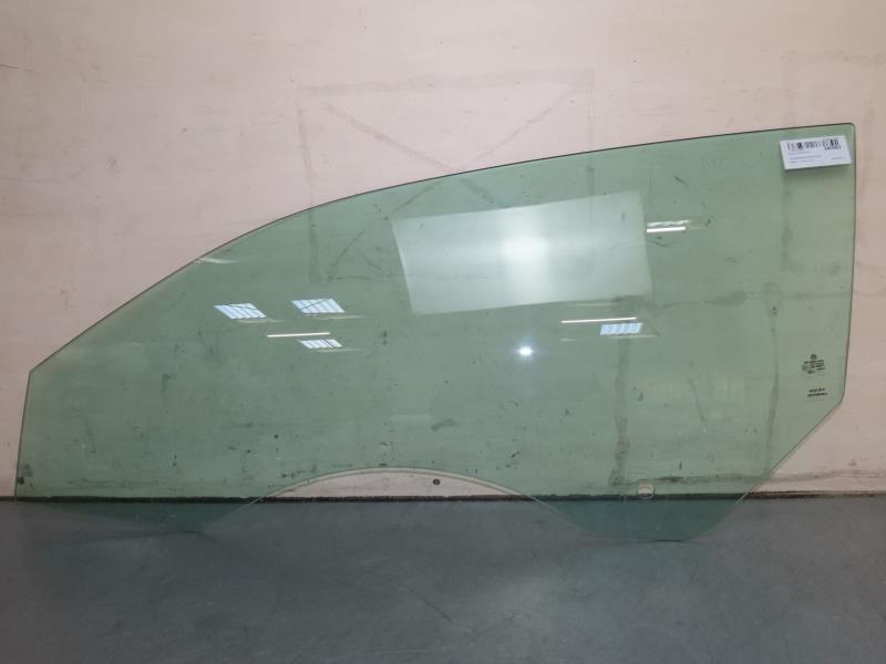 Vitre avant gauche VOLKSWAGEN SCIROCCO III Essence - 1