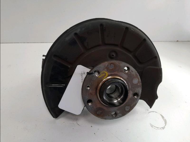 Moyeu avant gauche VOLKSWAGEN SCIROCCO III Essence - 1