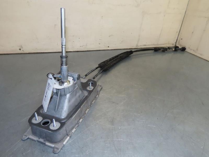 Levier de vitesses VOLKSWAGEN SCIROCCO III Essence - 1