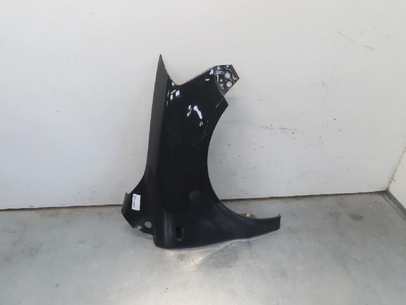 Aile avant droit VOLKSWAGEN FOX Essence - 1