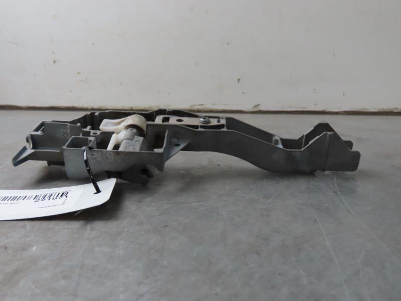 Poignee porte avant droit DS DS3 Diesel - 1