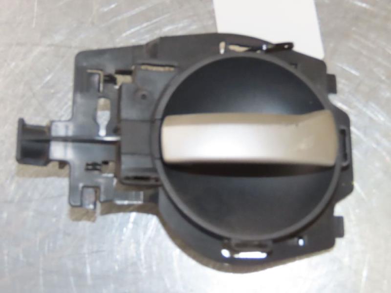 Poignee interieur avant gauche CITROEN C3 I Diesel - 1