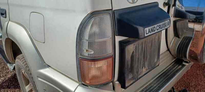 Fanale posteriore principale sinistro (luci) TOYOTA LAND CRUISER  - 1