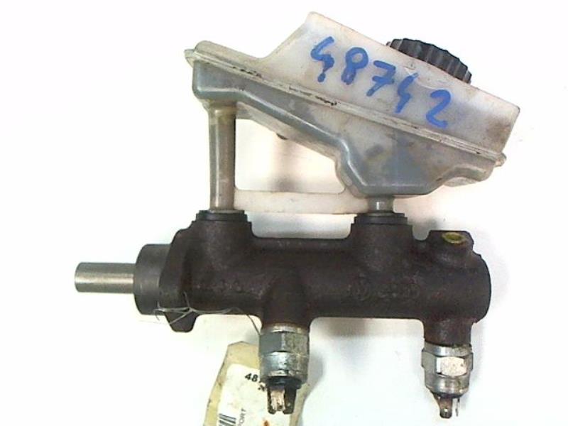 Cilindro maestro (freno) VOLKSWAGEN TRANSPORTER 2  - 1