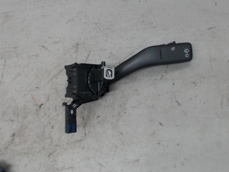 Commodo d'essuie glaces