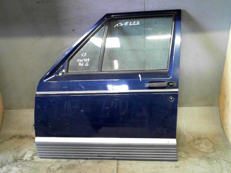 Porte avant gauche