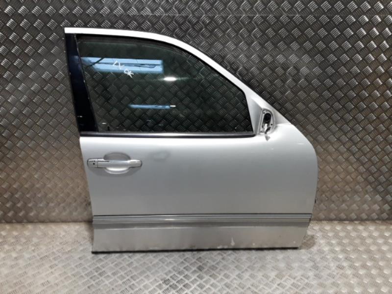 Porte avant droit