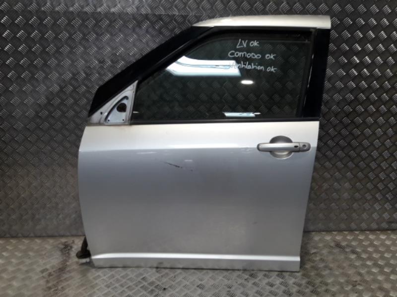 Porte avant gauche