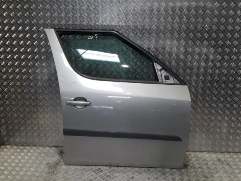 Porte avant droit
