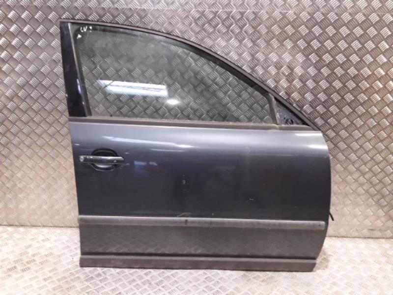 Porte avant droit