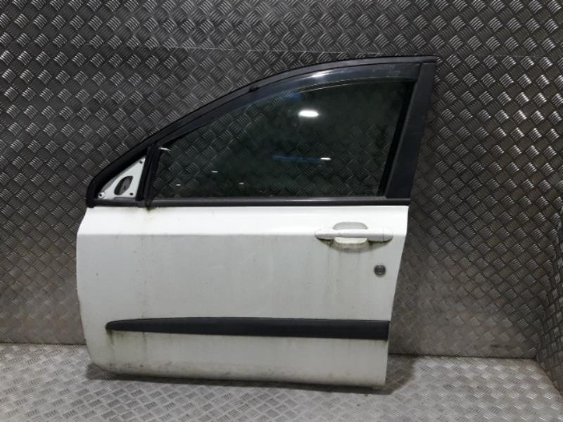Porte avant gauche