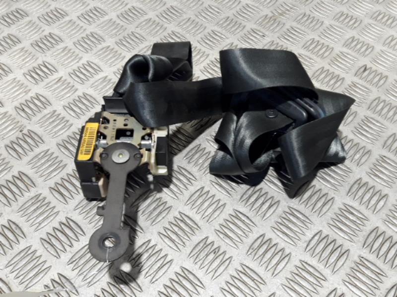 Ceinture avant droit