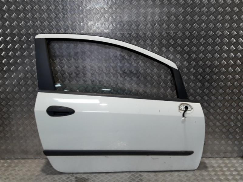 Porte avant droit