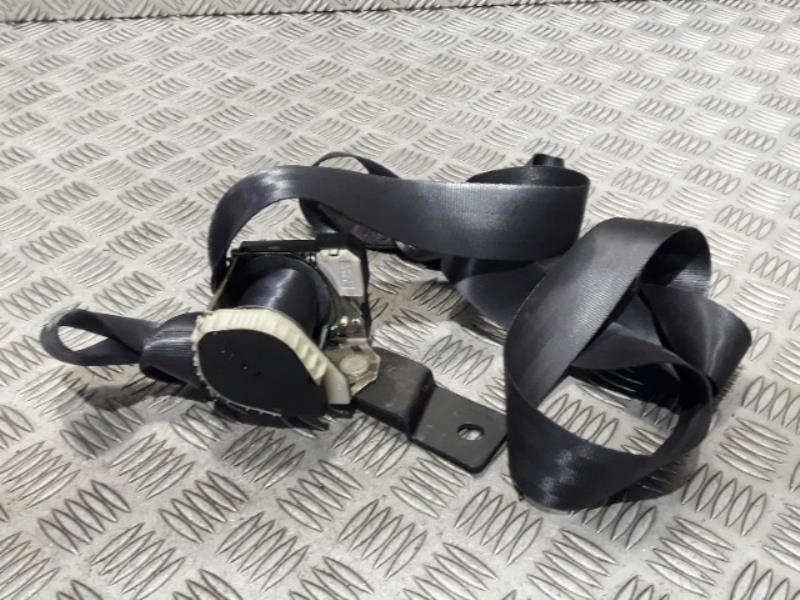 Ceinture avant droit