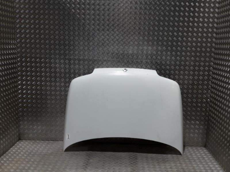 Capot