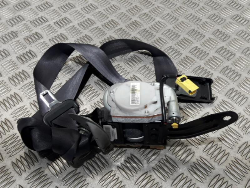 Ceinture avant droit