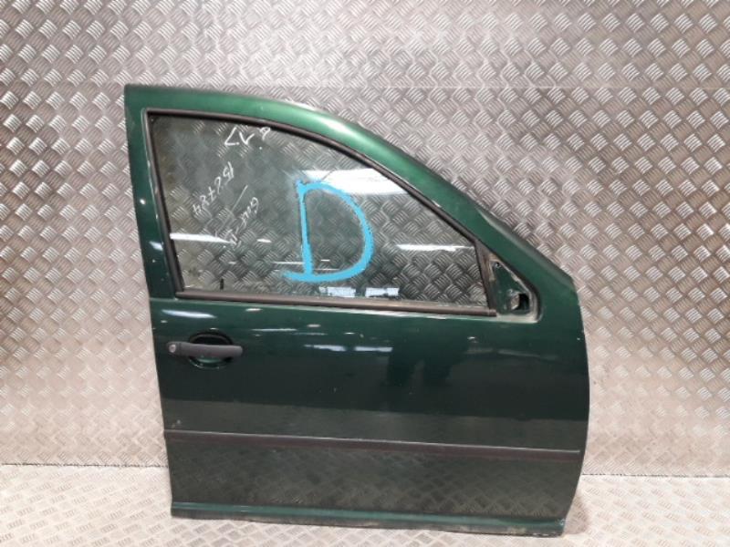 Porte avant droit