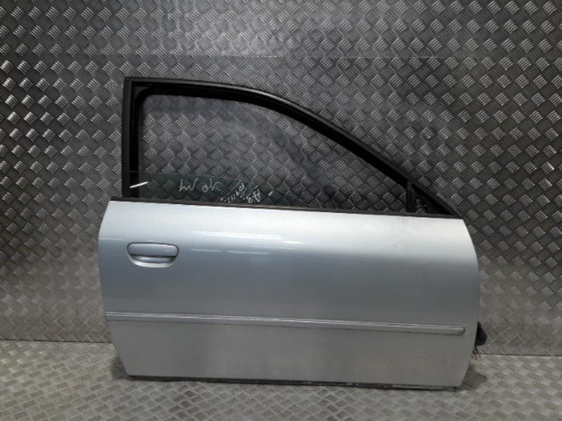 Porte avant droit