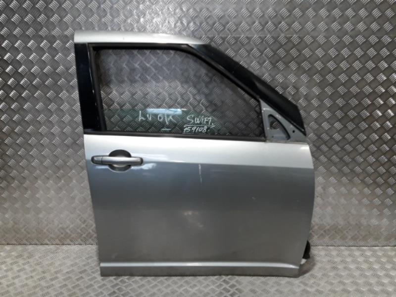 Porte avant droit