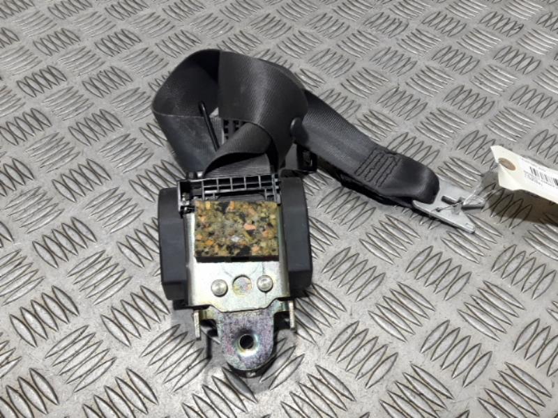 Ceinture avant gauche