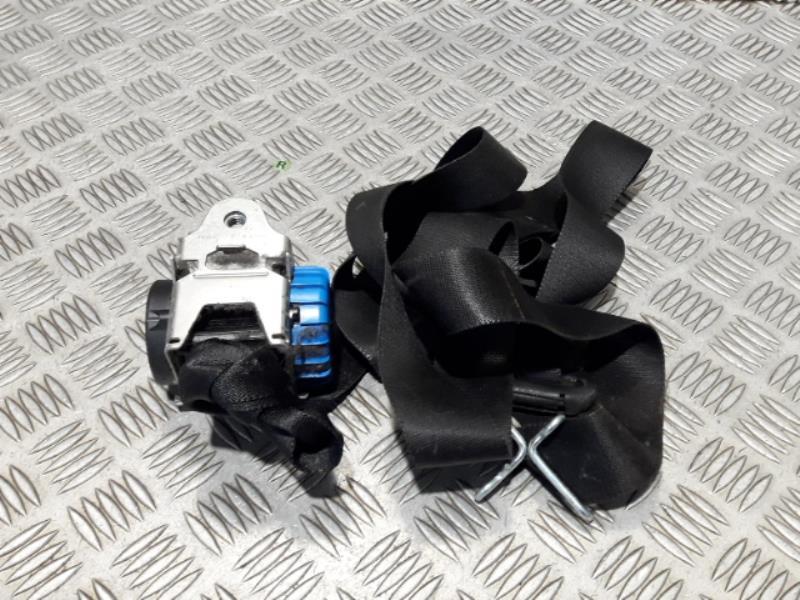 Ceinture avant gauche