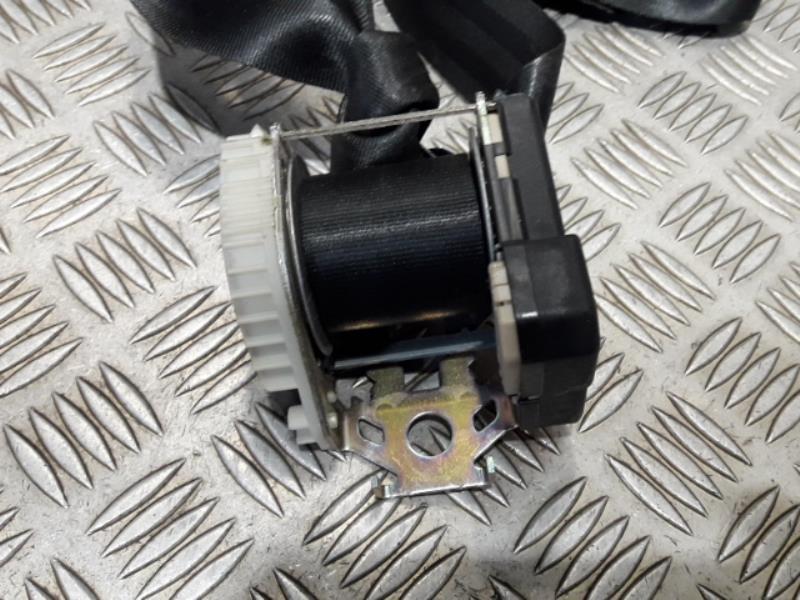 Ceinture avant droit