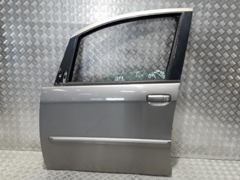 Porte avant gauche