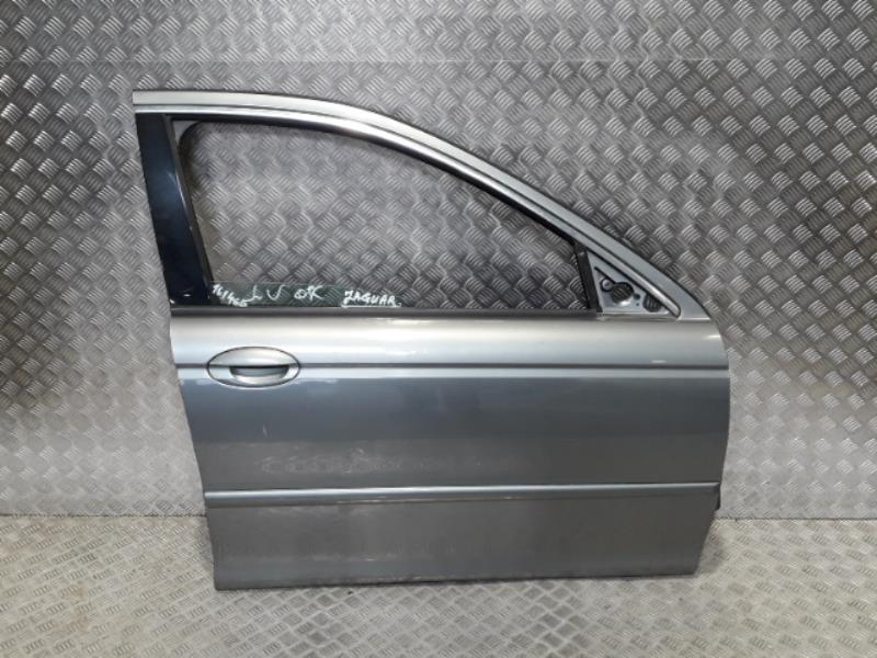Porte avant droit