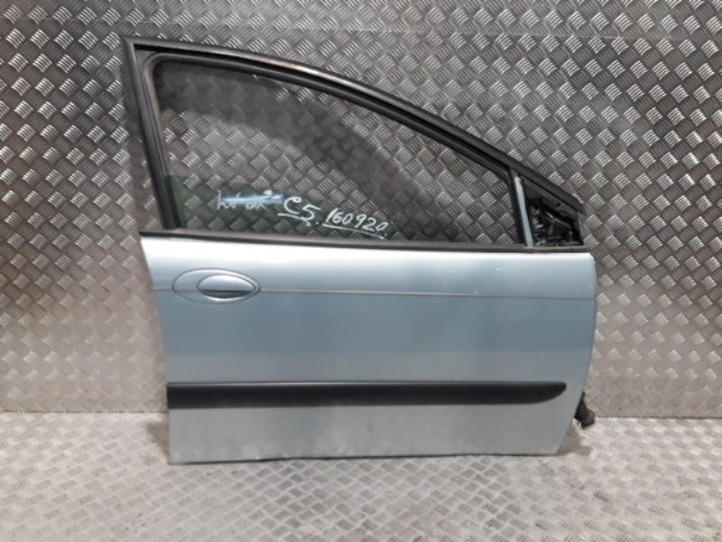 Porte avant droit