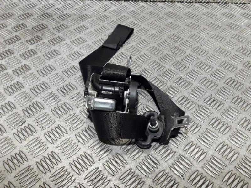Ceinture avant gauche