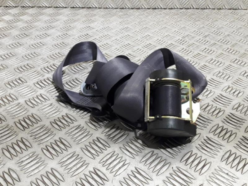 Ceinture avant droit