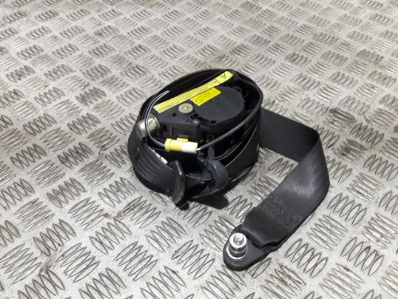 Ceinture avant gauche