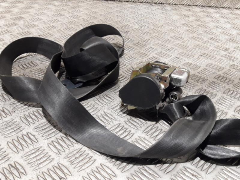 Ceinture avant gauche