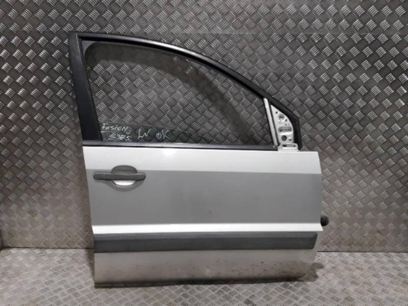 Porte avant droit