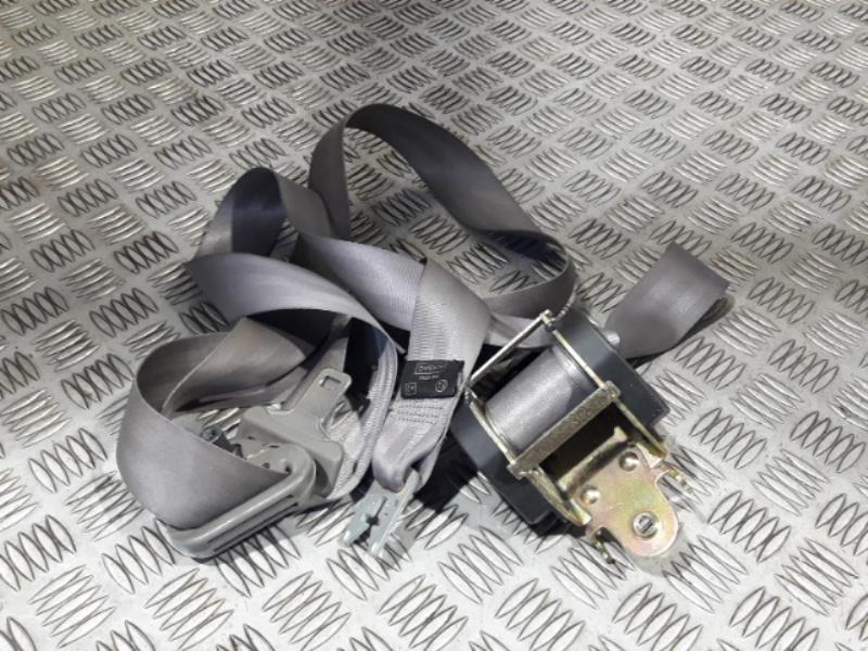 Ceinture avant gauche