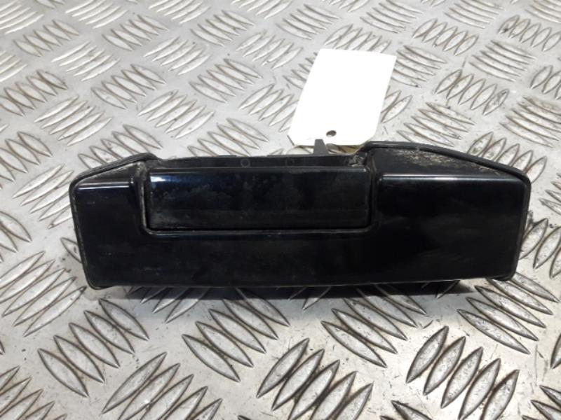 Poignee porte laterale droit