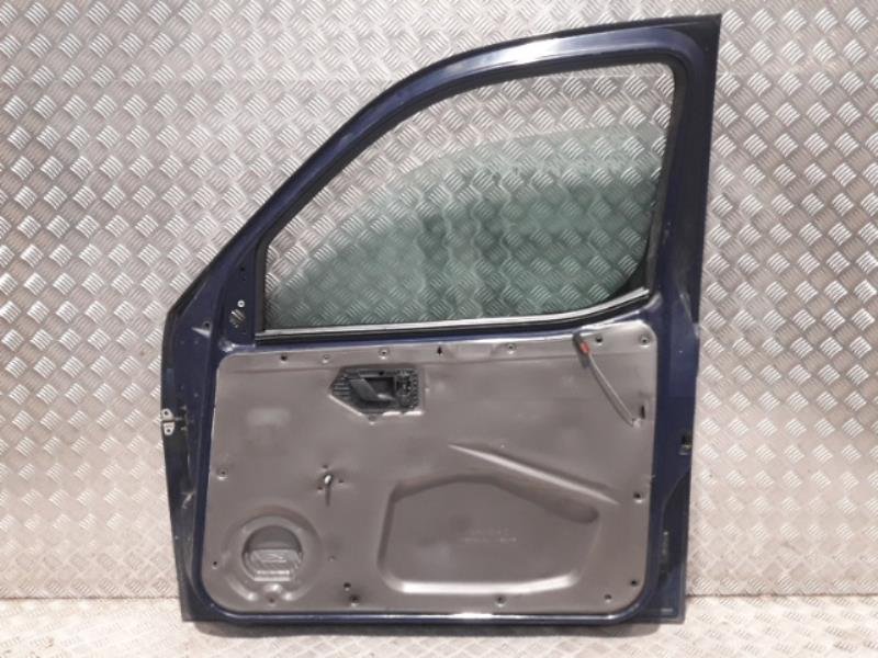 Porte avant droit
