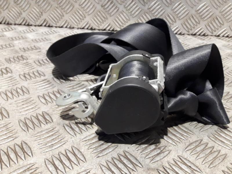 Ceinture avant droit