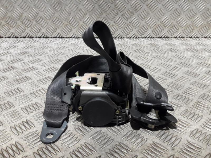 Ceinture avant gauche